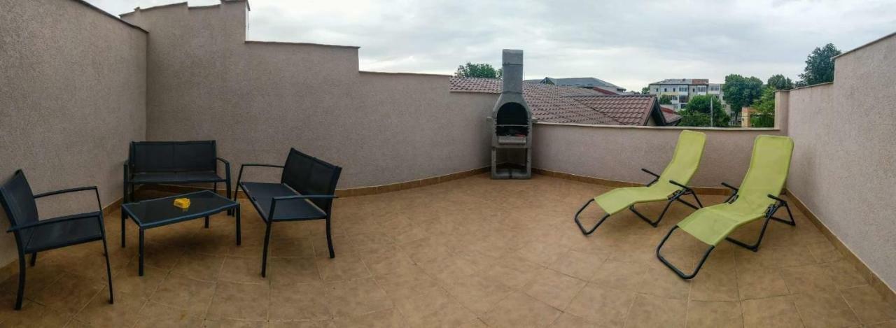 Stefy & Marie Apartment Констанца Екстериор снимка