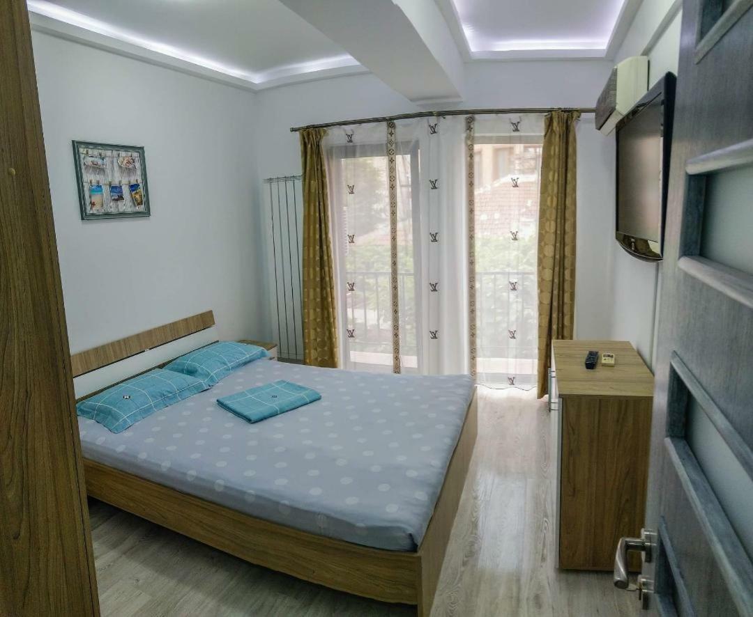 Stefy & Marie Apartment Констанца Екстериор снимка